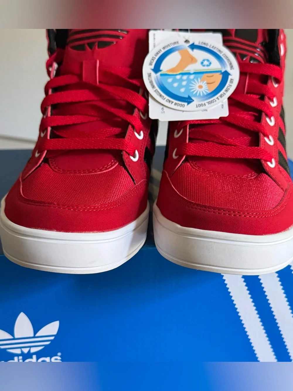 Adidas Originals Hard Court Hi J Red Black High Top Sneakers US 6 - NIB